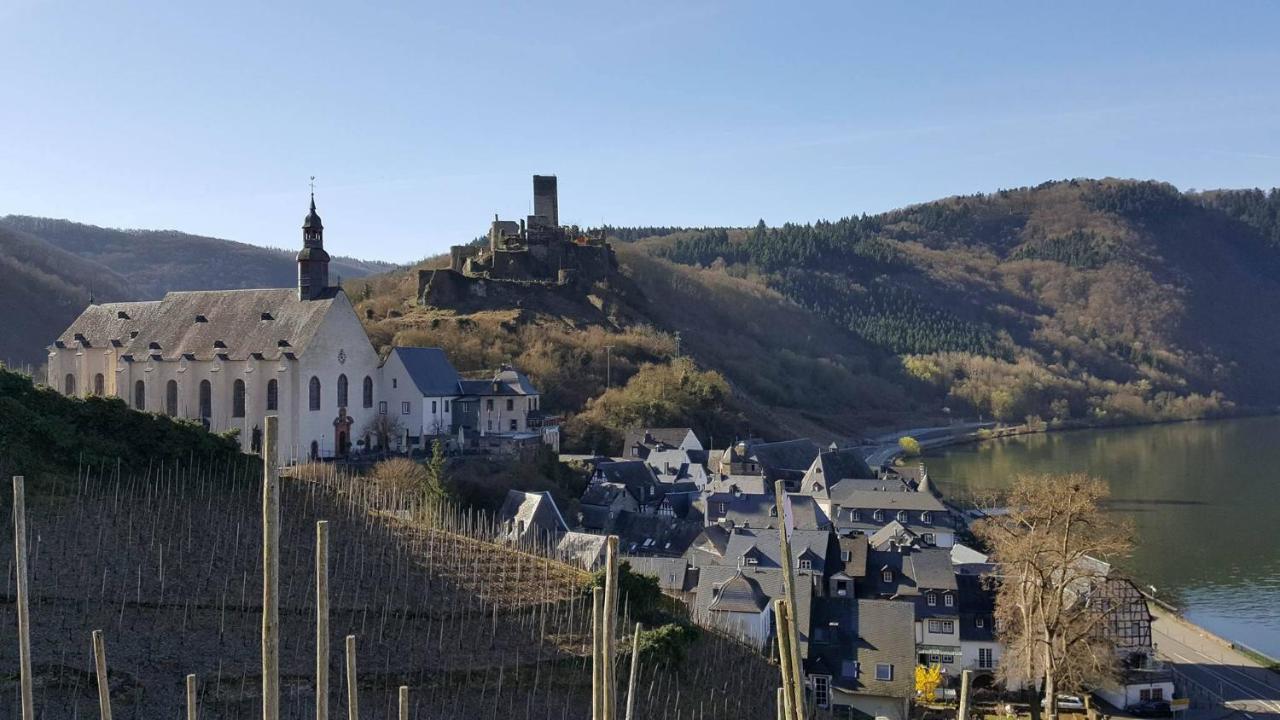 Hotel Gute Quelle Beilstein  Exteriör bild