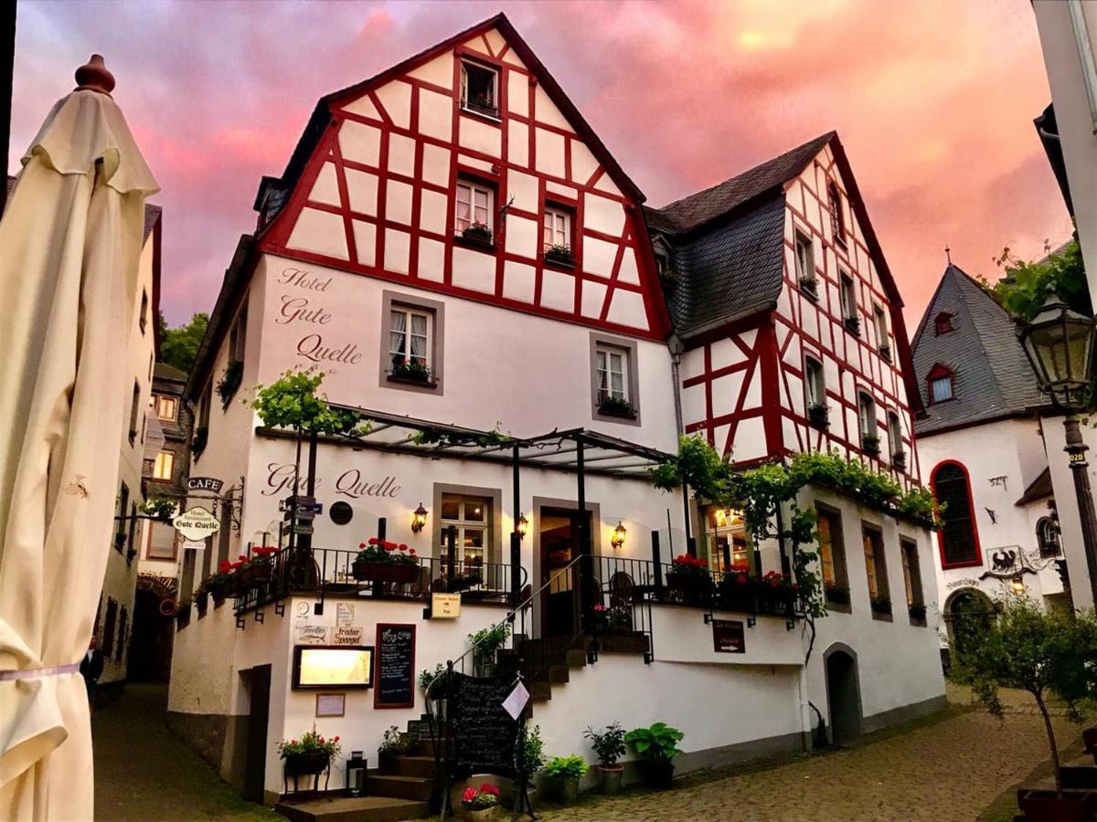Hotel Gute Quelle Beilstein  Exteriör bild