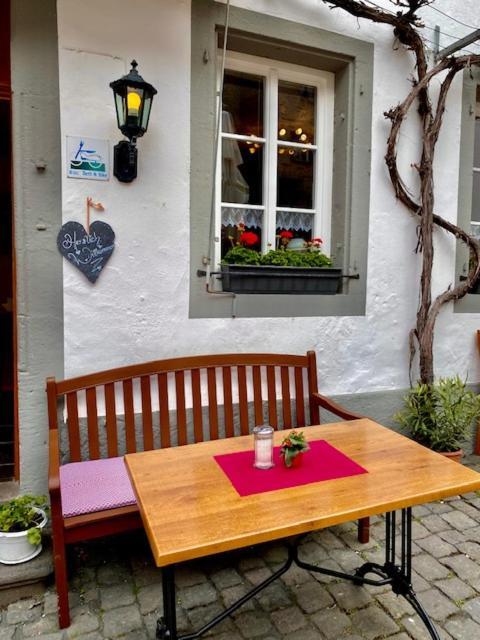 Hotel Gute Quelle Beilstein  Exteriör bild