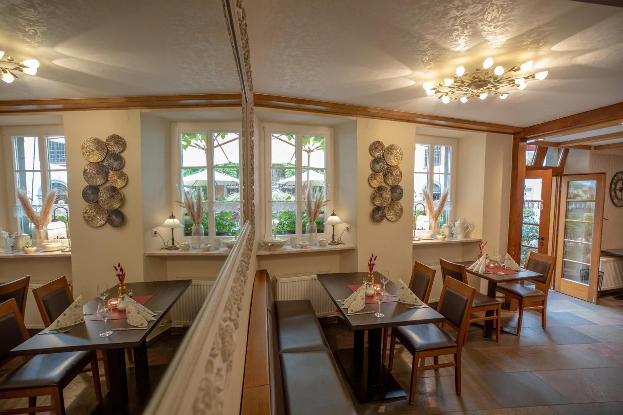 Hotel Gute Quelle Beilstein  Exteriör bild